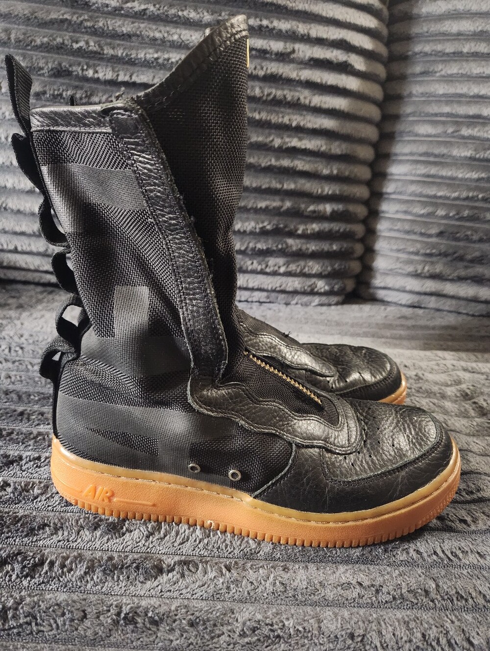 Nike Womens SF Air Force 1 High Boot Black Gun Sole Sneakers Size 8 (AA3965-001)